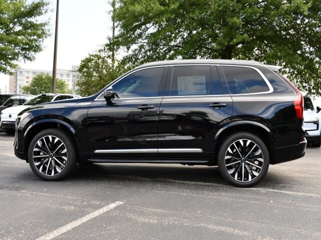 2026 Volvo XC90 Plus photo 4