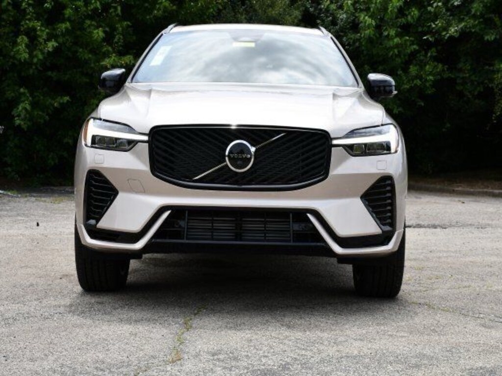 New 2026 Volvo XC60 plug-in hybrid T8 Ultra SUV