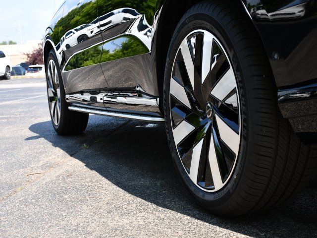 2025 Volvo EX90 Ultra - Photo 9