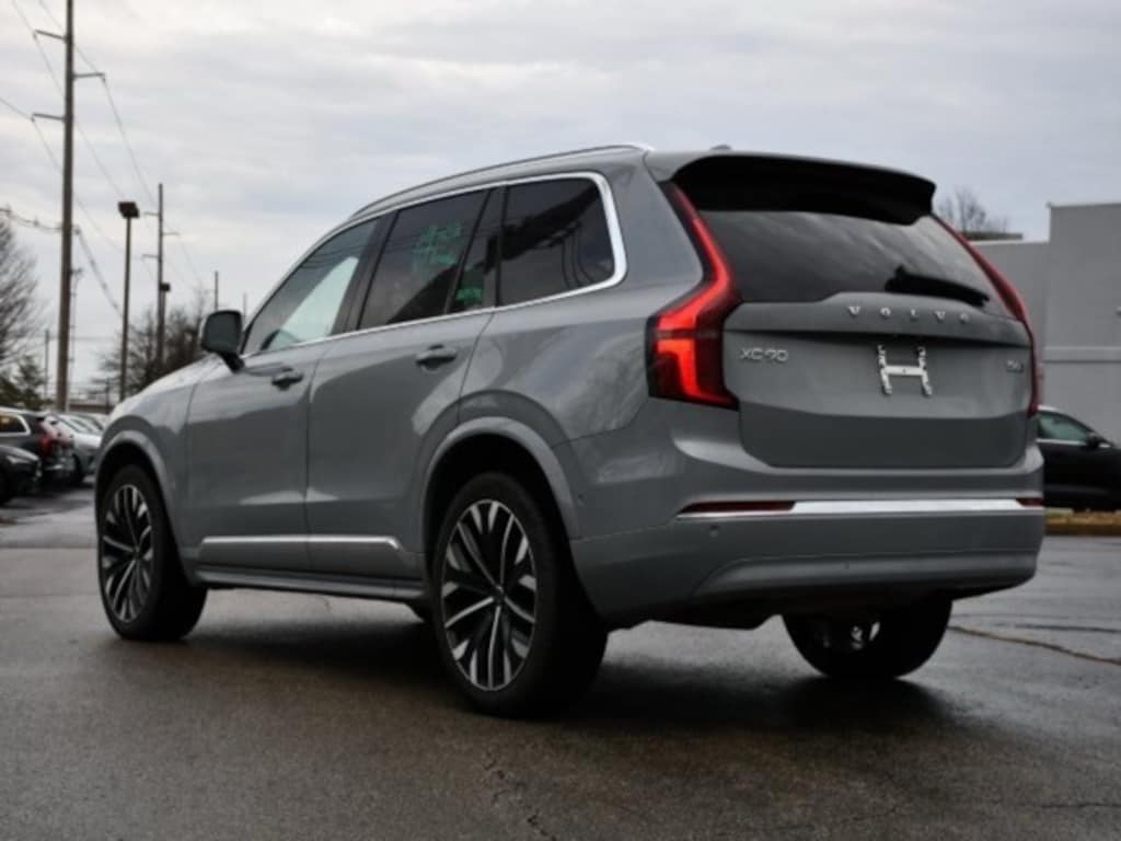 Certified 2025 Volvo XC90 B6 (2025.5) Plus 7-Seater SUV