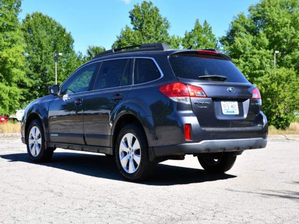 Used 2012 Subaru Outback 2.5i Limited (CVT) SUV