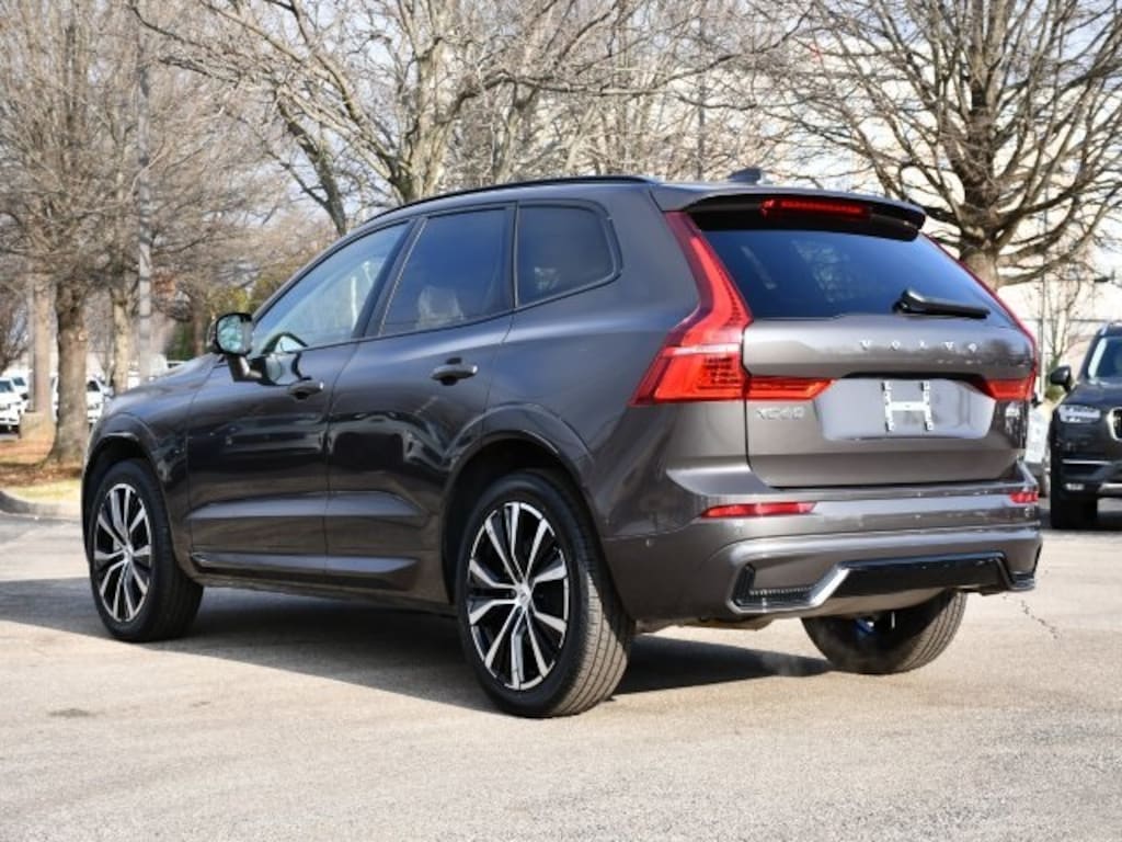 Certified 2025 Volvo XC60 B5 Plus SUV