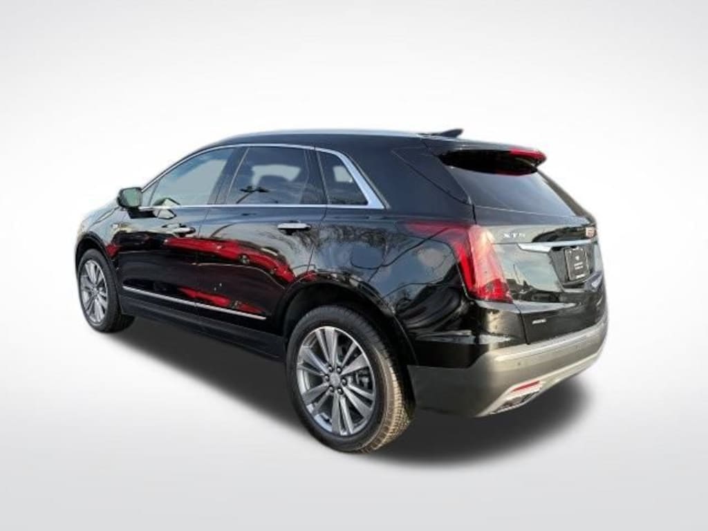 Used 2025 CADILLAC XT5 Premium Luxury SUV