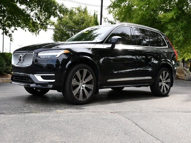 2023 Volvo XC90 AWD Ultimate photo 2