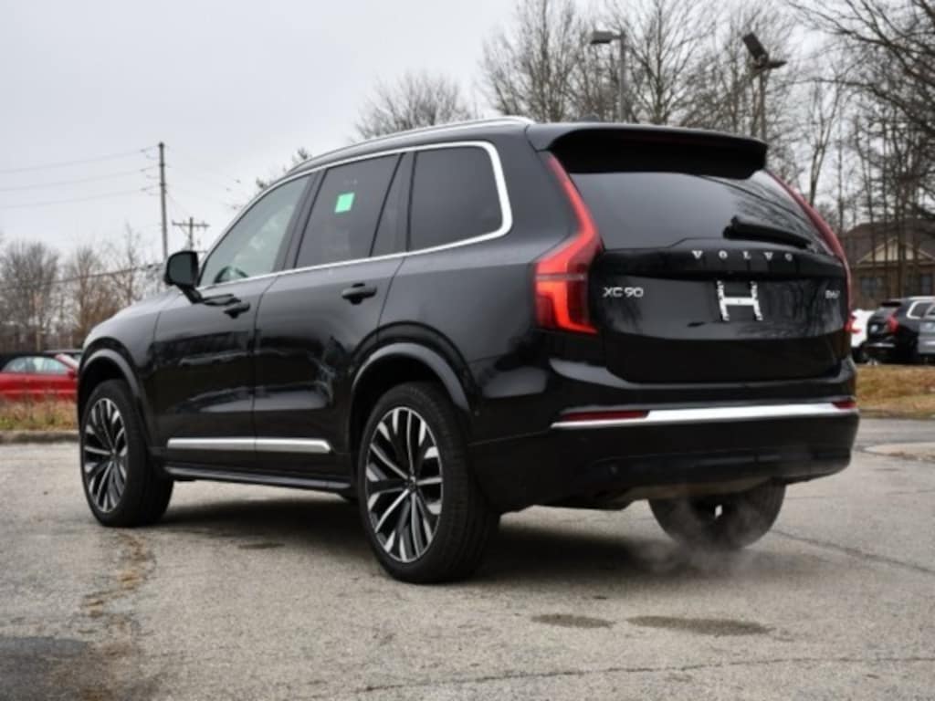 Certified 2025 Volvo XC90 B6 (2025.5) Plus 7-Seater SUV