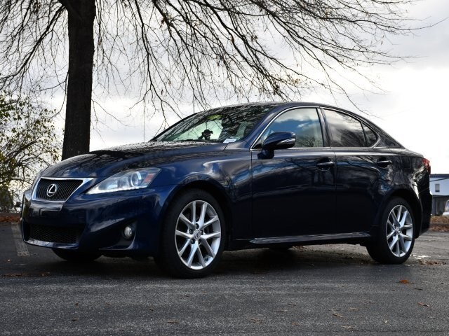 2013 Lexus IS 250 photo 2