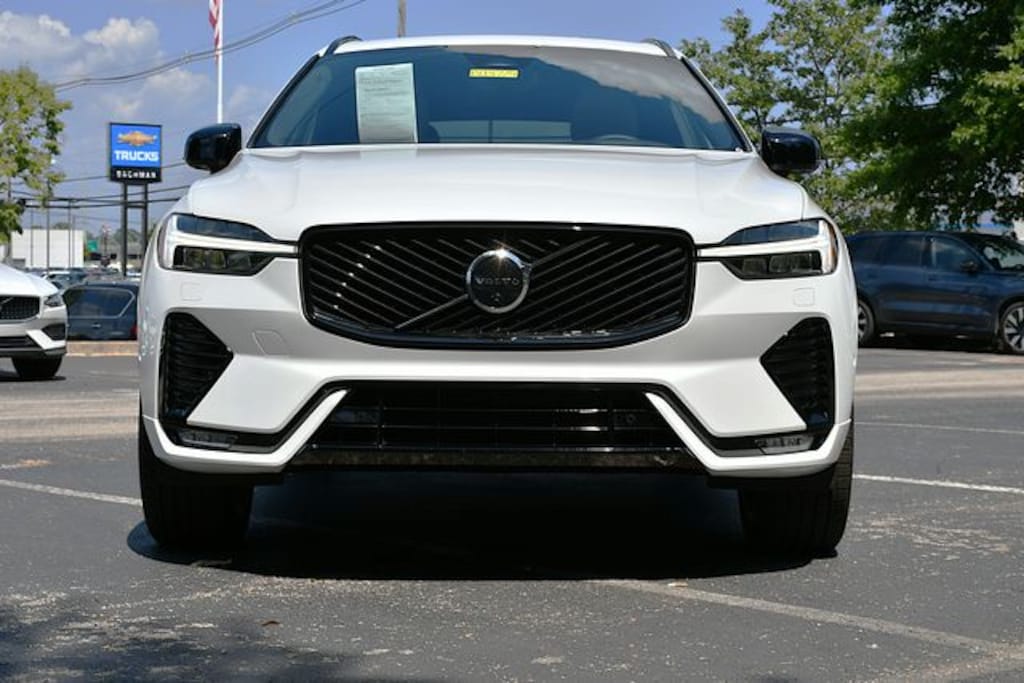 Certified 2026 Volvo XC60 B5 Plus SUV