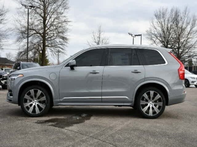 2025 Volvo XC90 T8 Plus photo 4