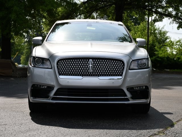 Used 2017 Lincoln Continental Premiere with VIN 1LN6L9VK7H5606924 for sale in Louisville, KY