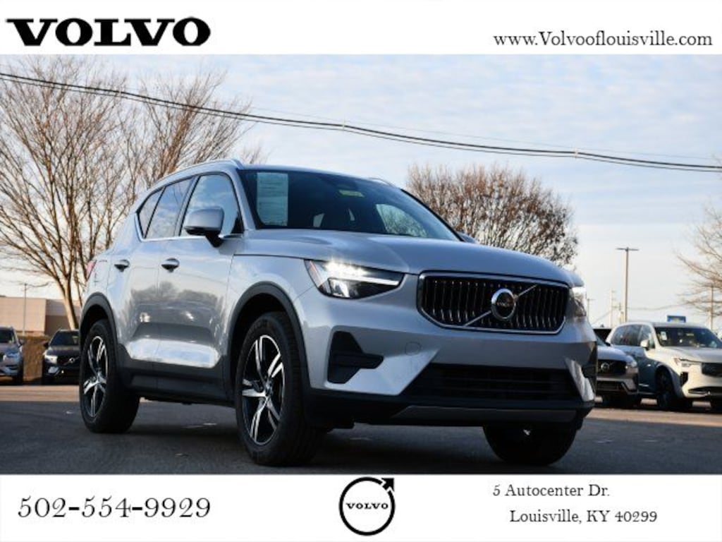 Certified 2025 Volvo XC40 B5 Core Bright Theme SUV