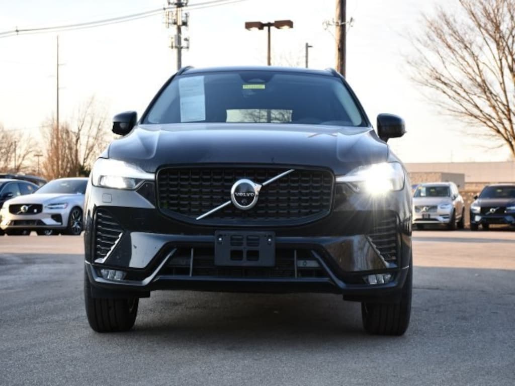 Certified 2025 Volvo XC60 B5 Plus SUV
