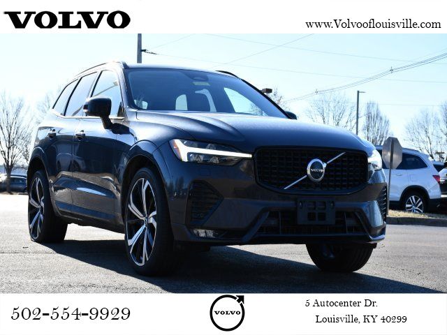 2023 Volvo XC60 B5 Ultimate Dark Theme AWD's photo