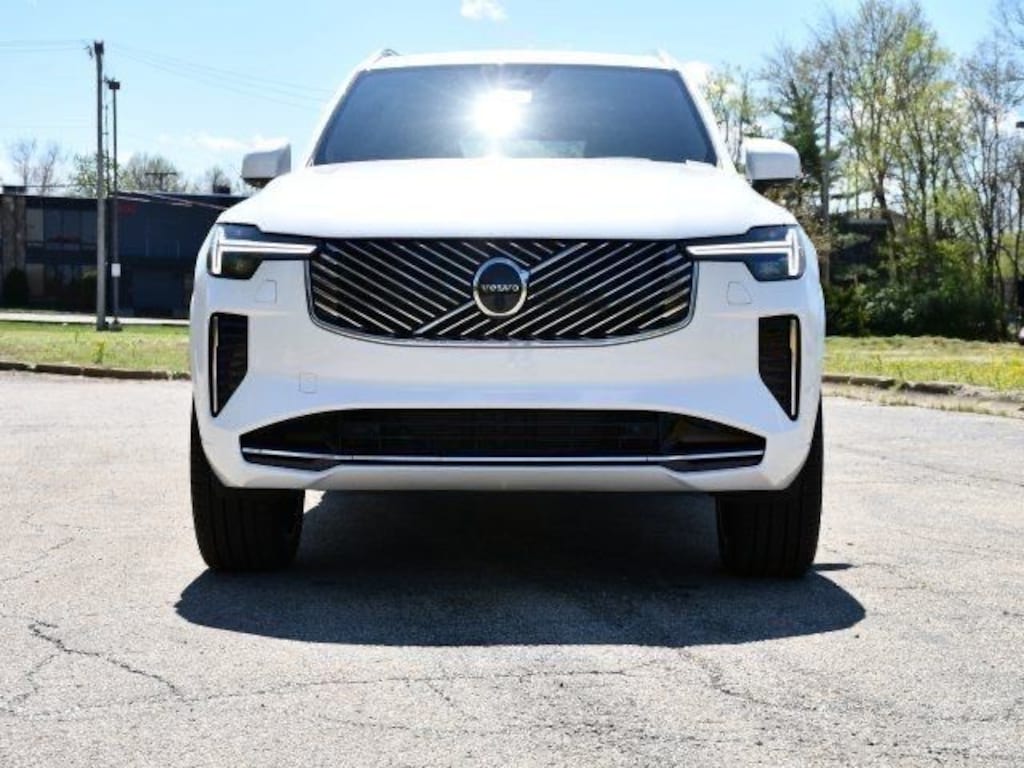 New 2026 Volvo XC90 B6 Ultra 7-Seater SUV