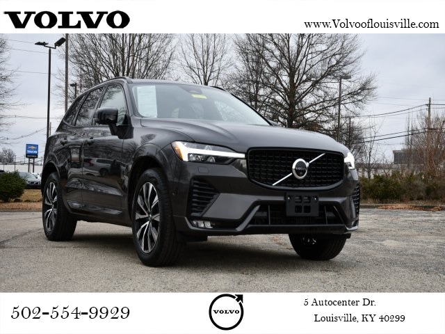 2025 Volvo XC60 Plus's photo