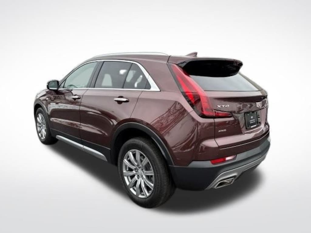 Used 2023 CADILLAC XT4 Premium Luxury SUV