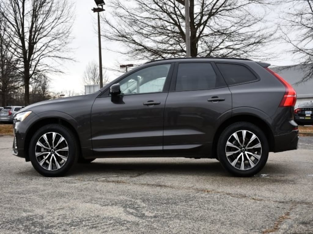 Certified 2025 Volvo XC60 B5 Plus SUV