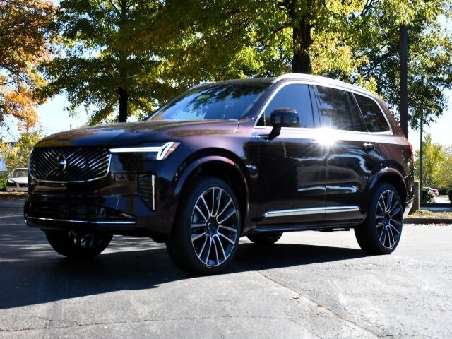 2026 Volvo XC90 Plus
