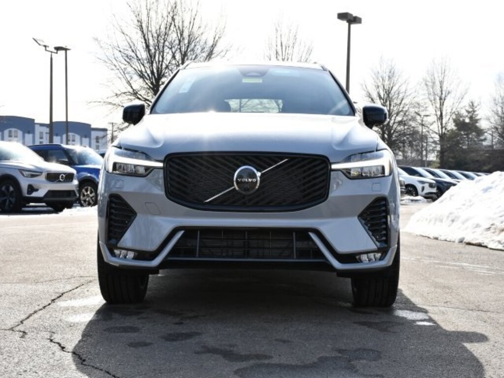 New 2026 Volvo XC60 B5 Ultra SUV
