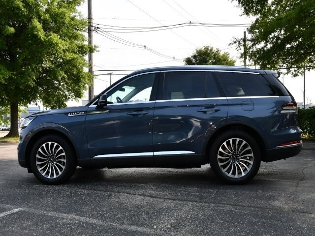 2021 Lincoln Aviator Reserve photo 3
