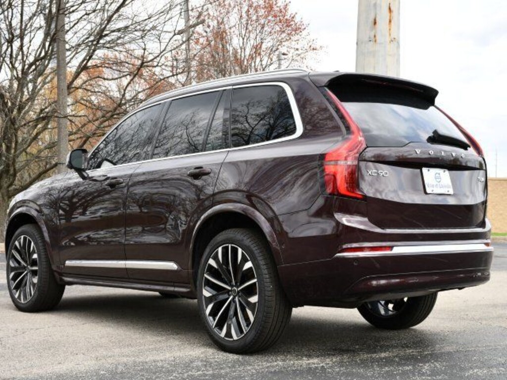 Used 2025 Volvo XC90 plug-in hybrid T8 (2025.5) Plus 7-Seater SUV
