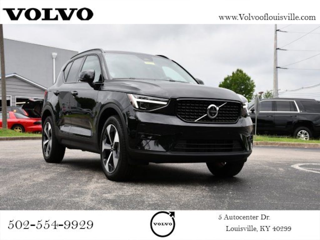 Used 2026 Volvo XC40 B5 Plus SUV