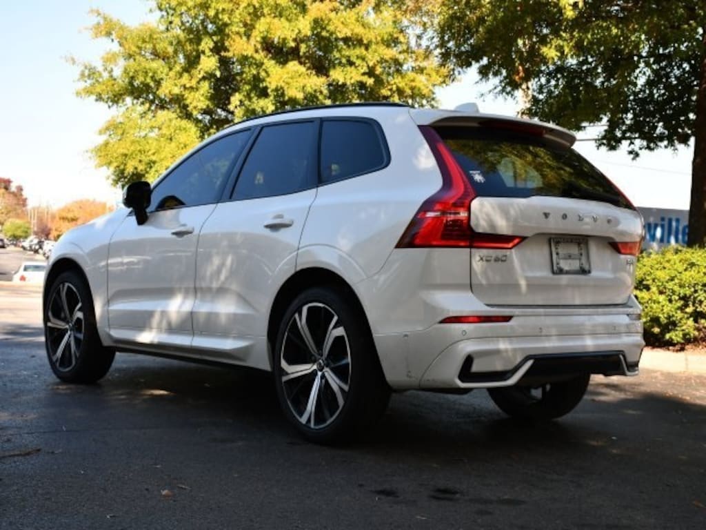 Used 2023 Volvo XC60 B6 AWD Ultimate Dark SUV