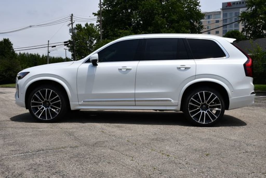 New 2026 Volvo XC90 B6 Plus 7-Seater SUV