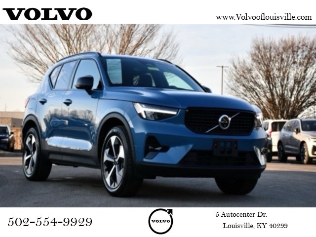 2025 Volvo XC40 Plus's photo