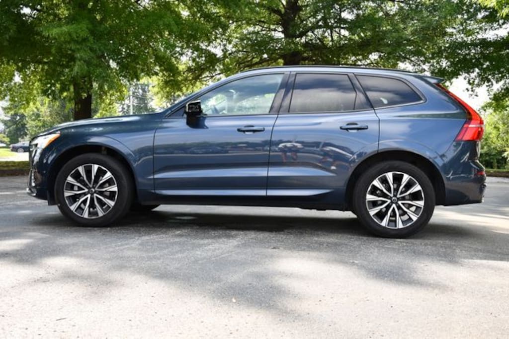 Certified 2023 Volvo XC60 B5 AWD Plus Dark SUV