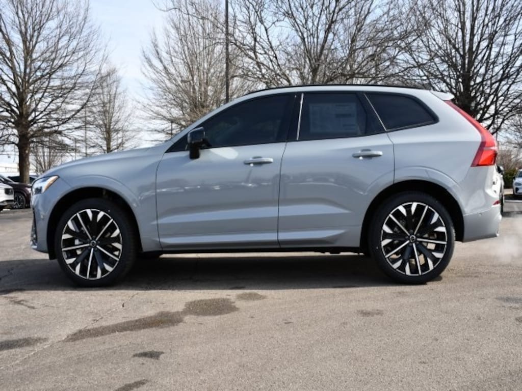 New 2026 Volvo XC60 B5 Ultra SUV