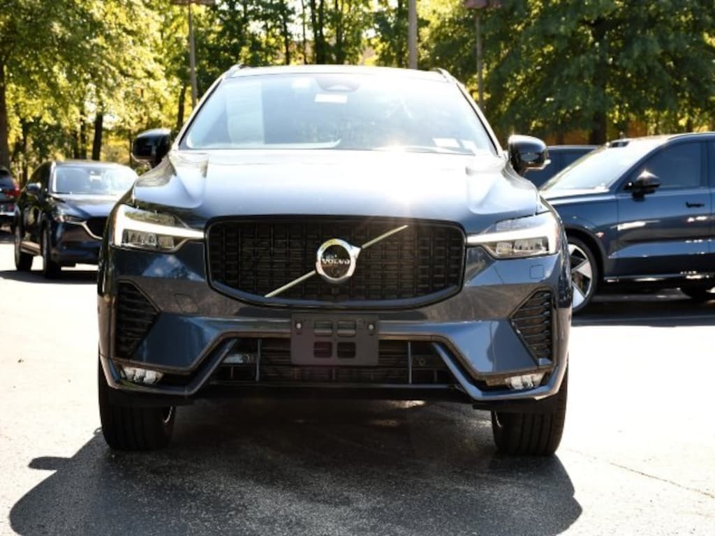 Used 2025 Volvo XC60 B5 Plus SUV