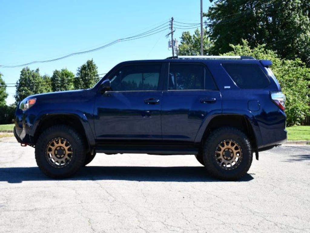 Used 2021 Toyota 4Runner SR5 SUV