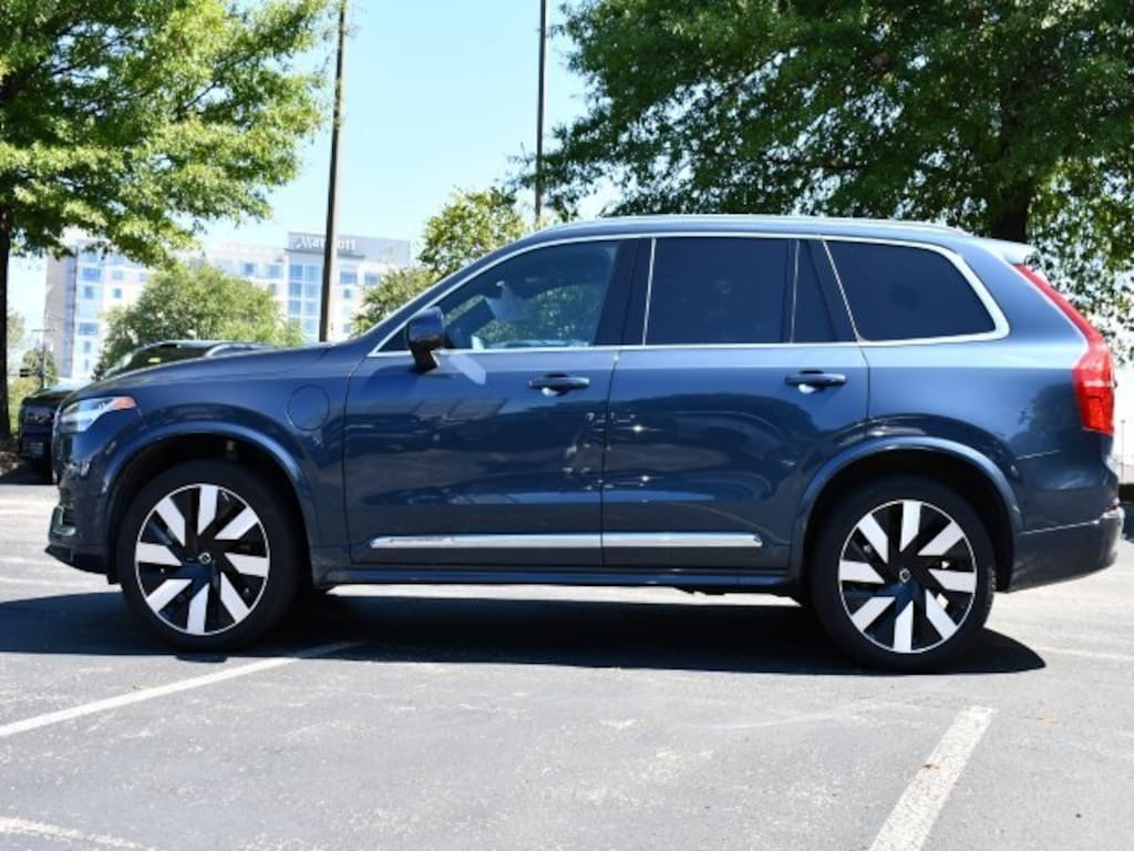 Certified 2024 Volvo XC90 plug-in hybrid T8 Plus Bright 7-Seater SUV