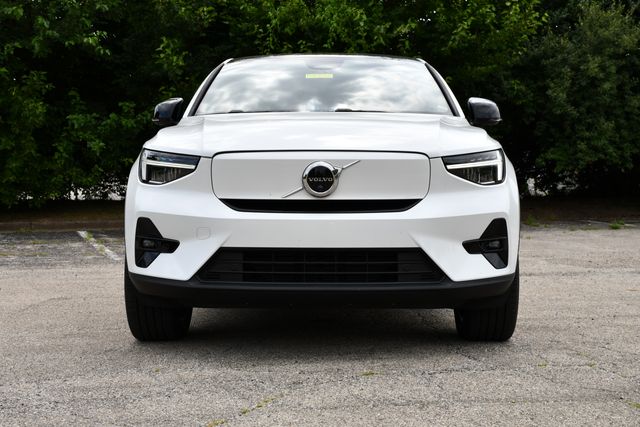 Used 2023 Volvo C40 Plus with VIN YV4ED3GL8P2052225 for sale in Louisville, KY