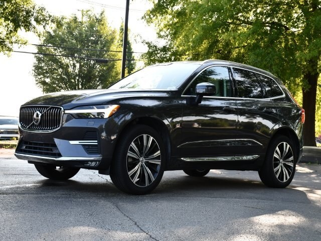 2022 Volvo XC60 Inscription photo 2