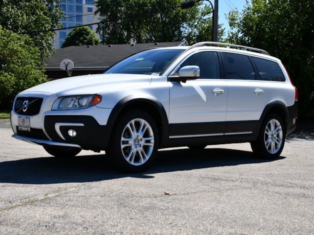 Used 2016 Volvo XC70 T5 Platinum Wagon