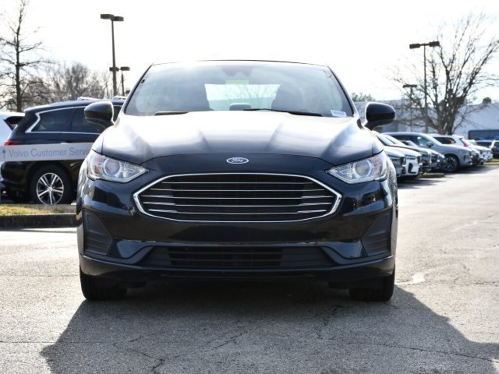 Used 2019 Ford Fusion Hybrid SE Sedan