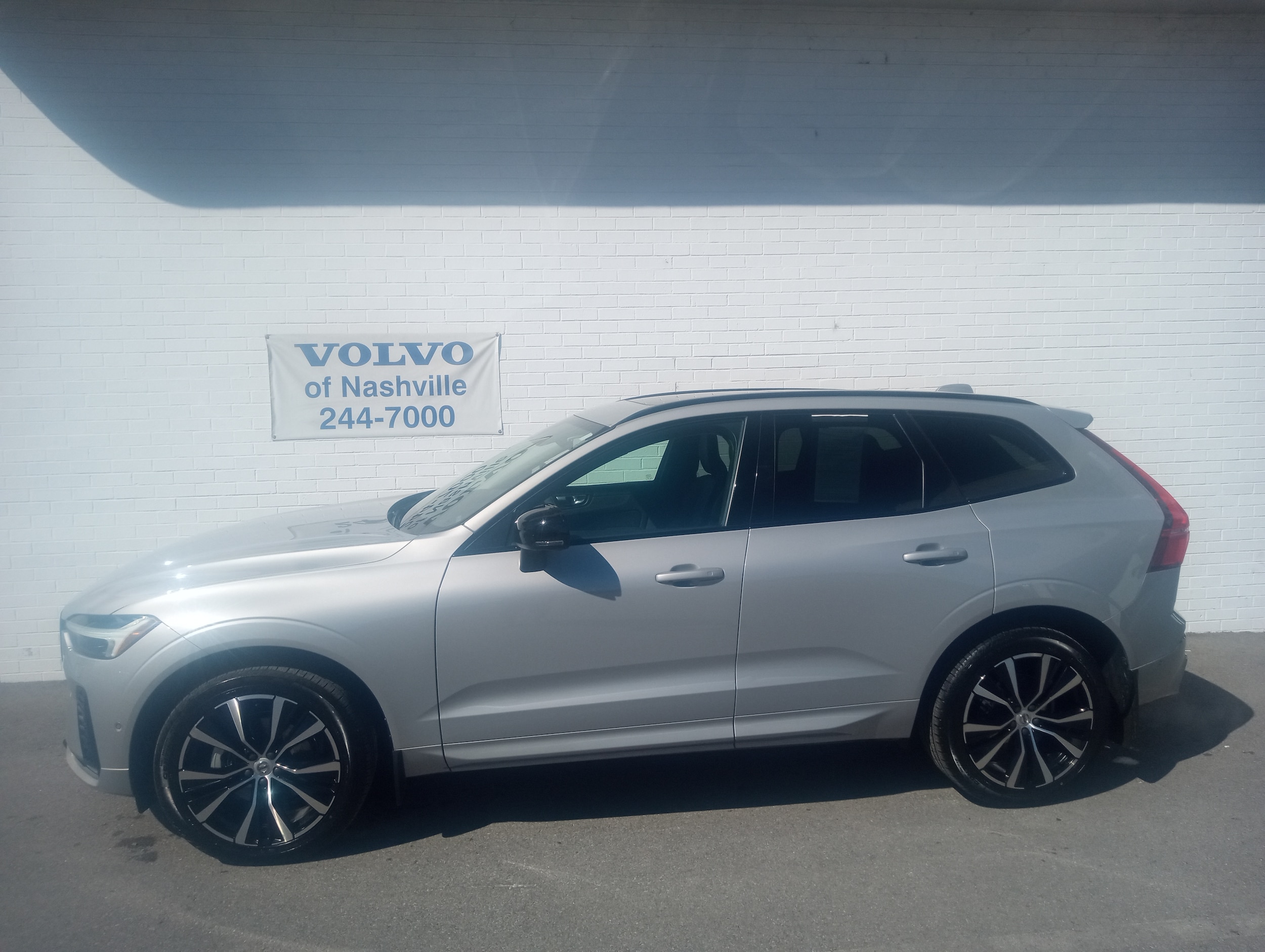 2024 Volvo XC60 SUV 