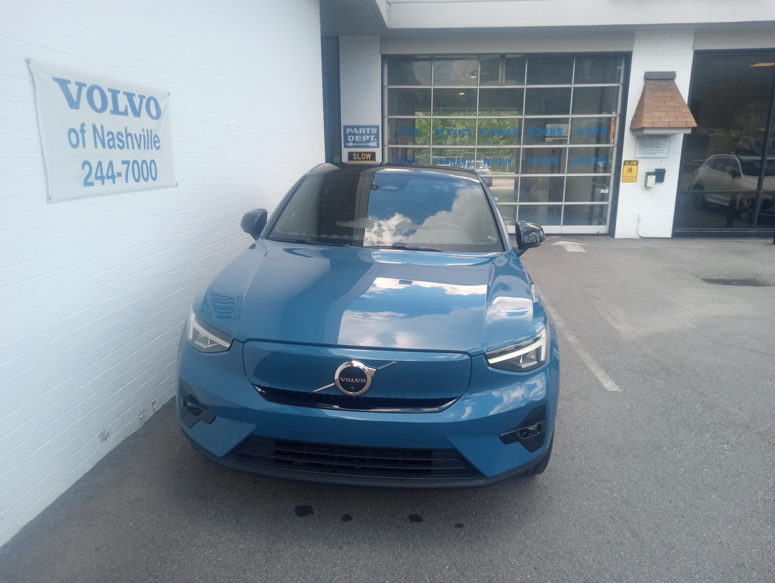 Certified 2023 Volvo C40 Plus with VIN YV4ED3GL4P2039990 for sale in Nashville, TN