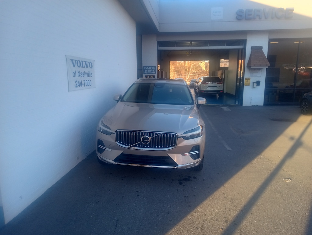 Certified 2023 Volvo XC60 B5 AWD Plus Bright SUV