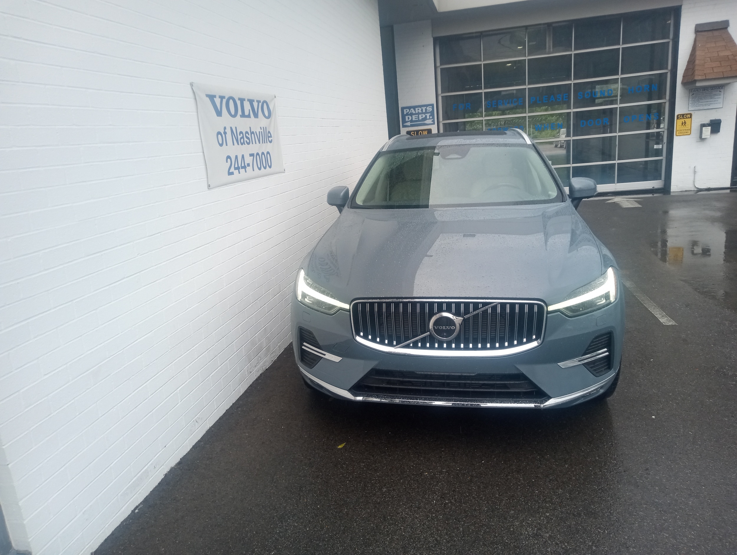 YV4L12RNXP1253090