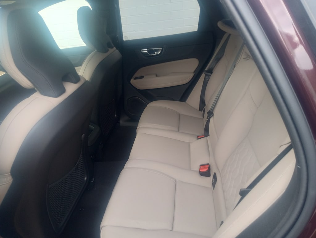 New 2026 Volvo XC60 B5 Plus SUV