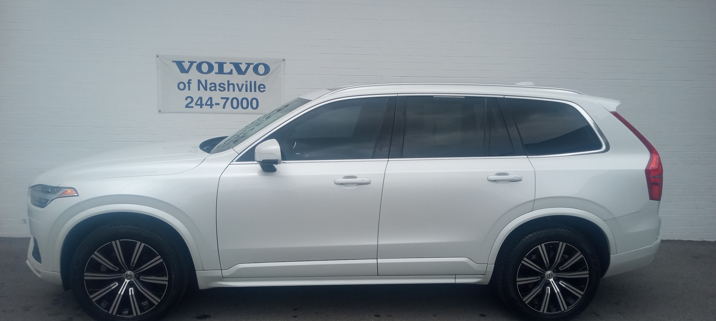 2023 Volvo XC90 B5 Core