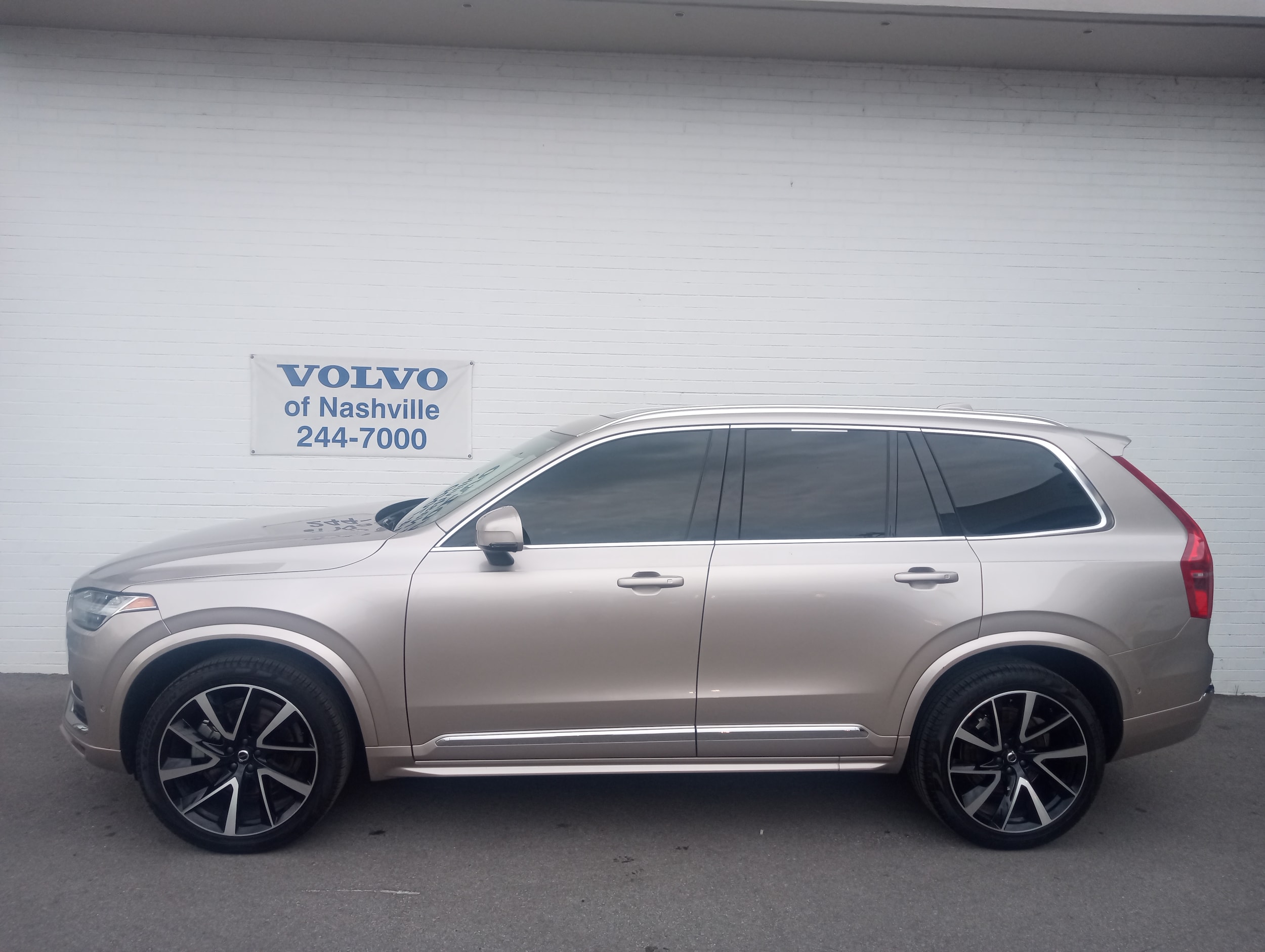 2024 Volvo XC90 B6 Plus Bright Theme 7P