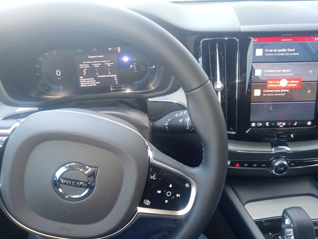 New 2025 Volvo XC60 plugin hybrid For Sale at Volvo Cars of Nashville