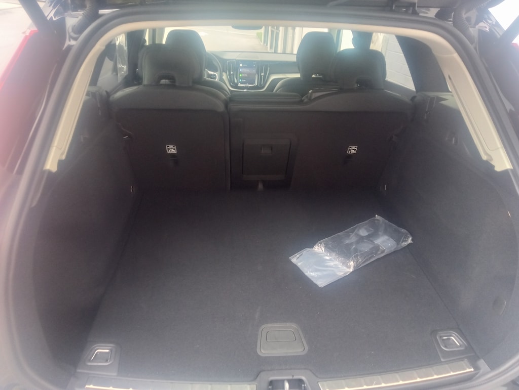 Used 2025 Volvo XC60 B5 Plus SUV