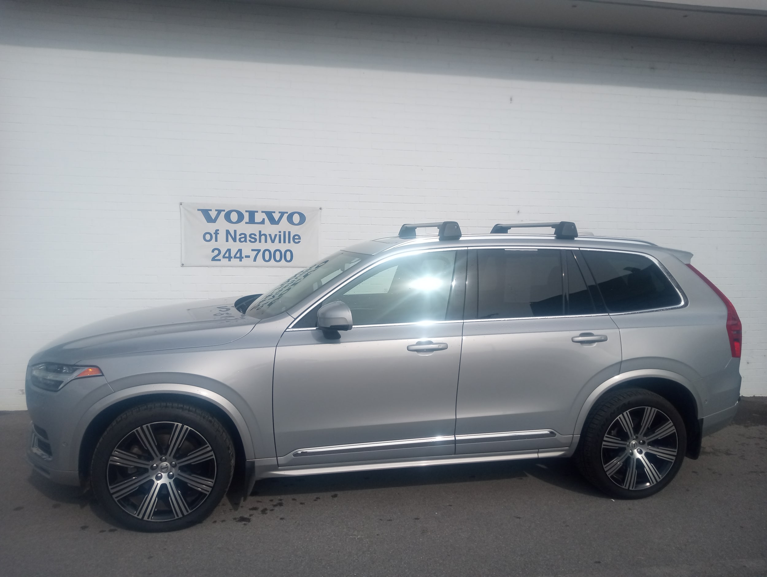 2023 Volvo XC90 B6 Ultimate 6-Seater 4WD's photo
