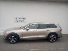 2026 Volvo V60 Cross Country B5 Plus AWD Wagon