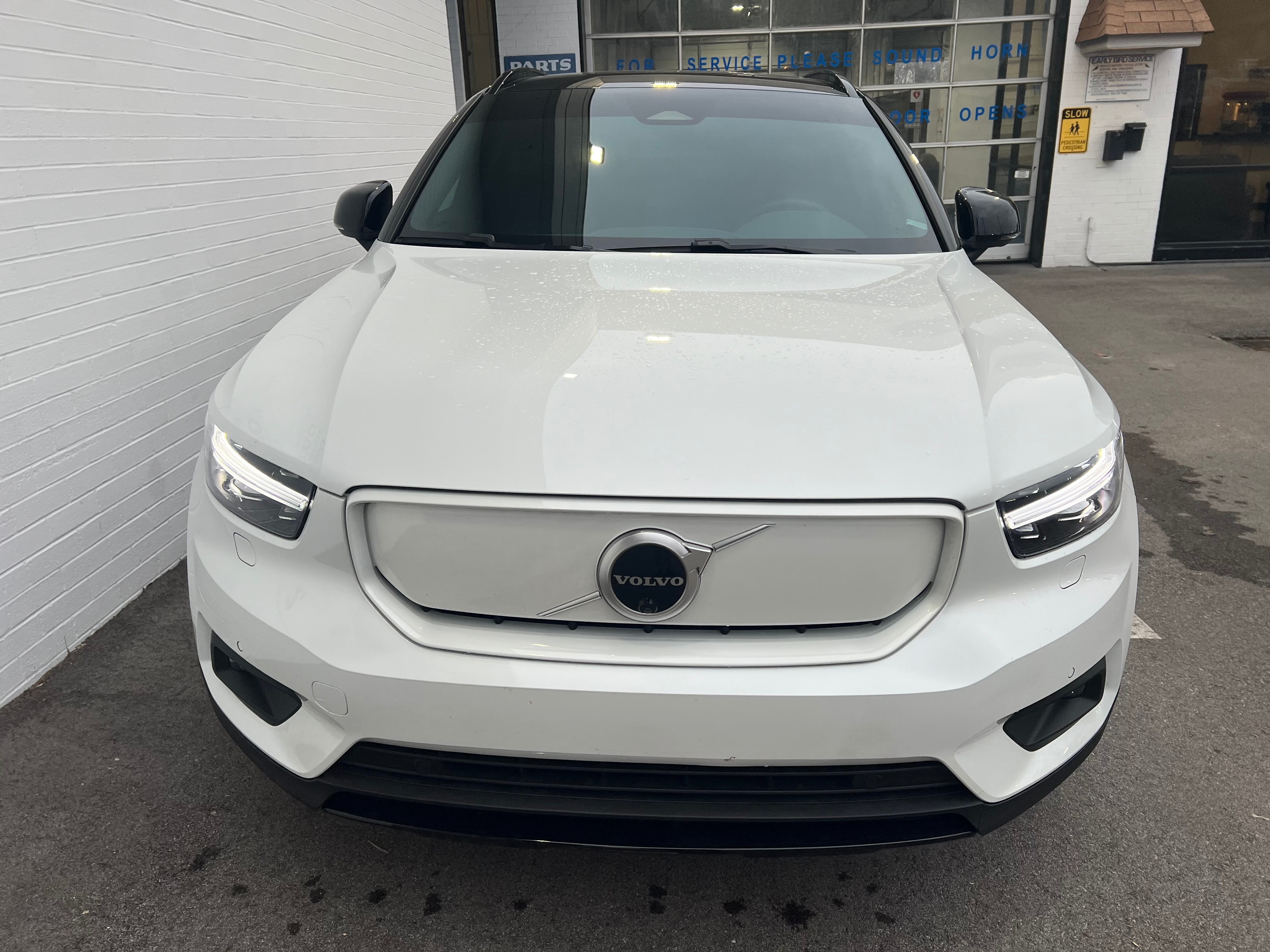 Certified 2022 Volvo XC40 Plus with VIN YV4ED3UR4N2712413 for sale in Nashville, TN