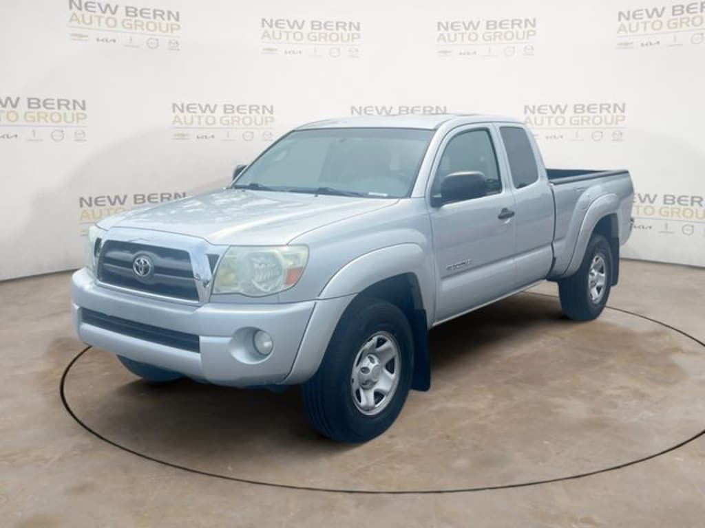 Used 2010 Toyota Tacoma Base Truck